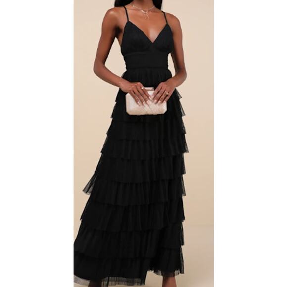 LULU'S SZ S Radiant Event Black Mesh Tiered Pleated Backless Maxi Dress NEW B116 - Picture 1 of 9